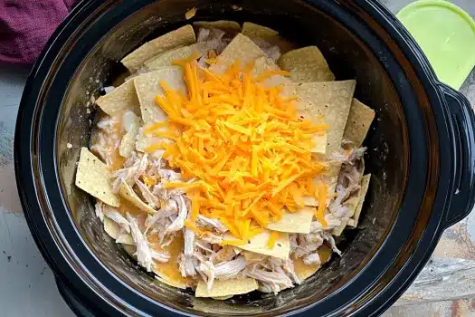 Slow cooker tortilla casserole with cheese
