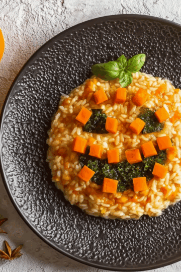Overhead risotto with squash and spices